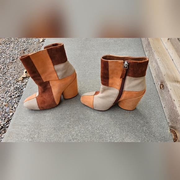 10 Crosby Derek Lam Tan and Brown Ankle Boots - Picture 1 of 7